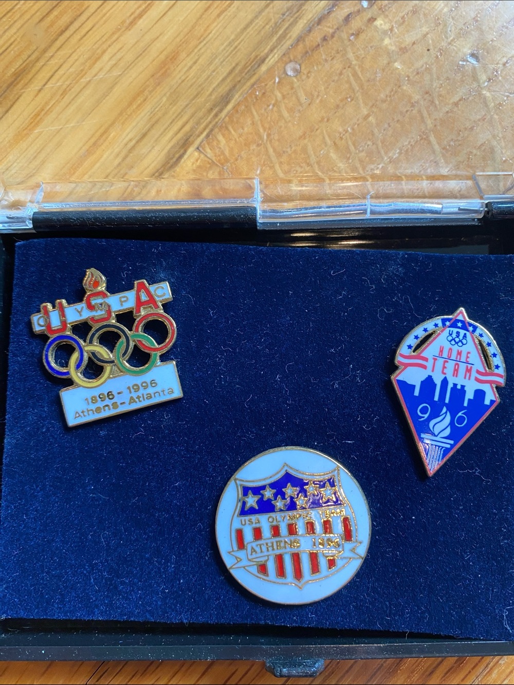 Olympic pin set